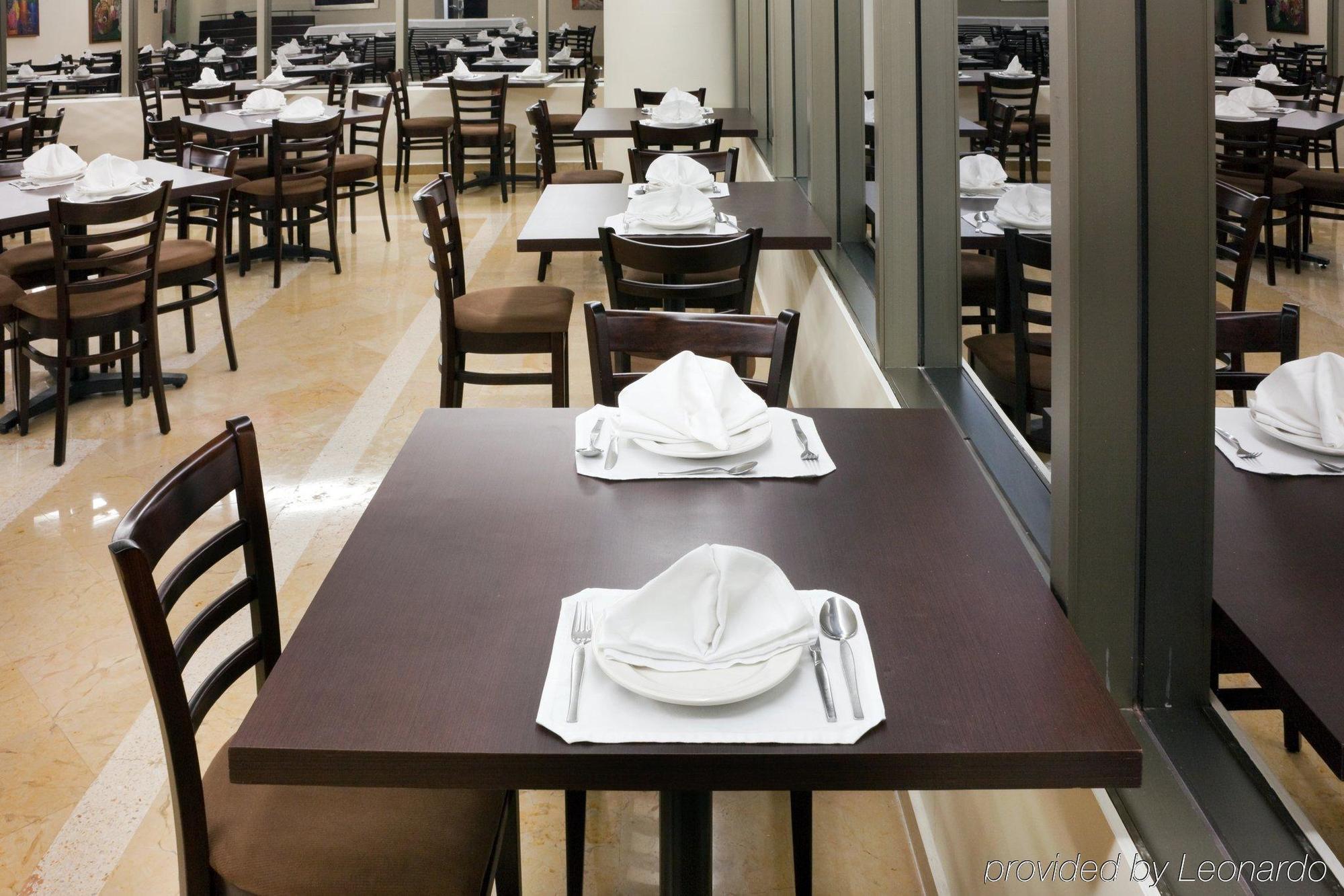 Holiday Inn Hotel & Suites Mexico Medica Sur By Ihg Restaurace fotografie